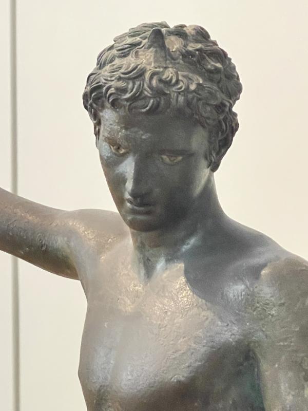 classic-garden-elements-j-ngling-von-marathon-gartenstatue-antik image 2