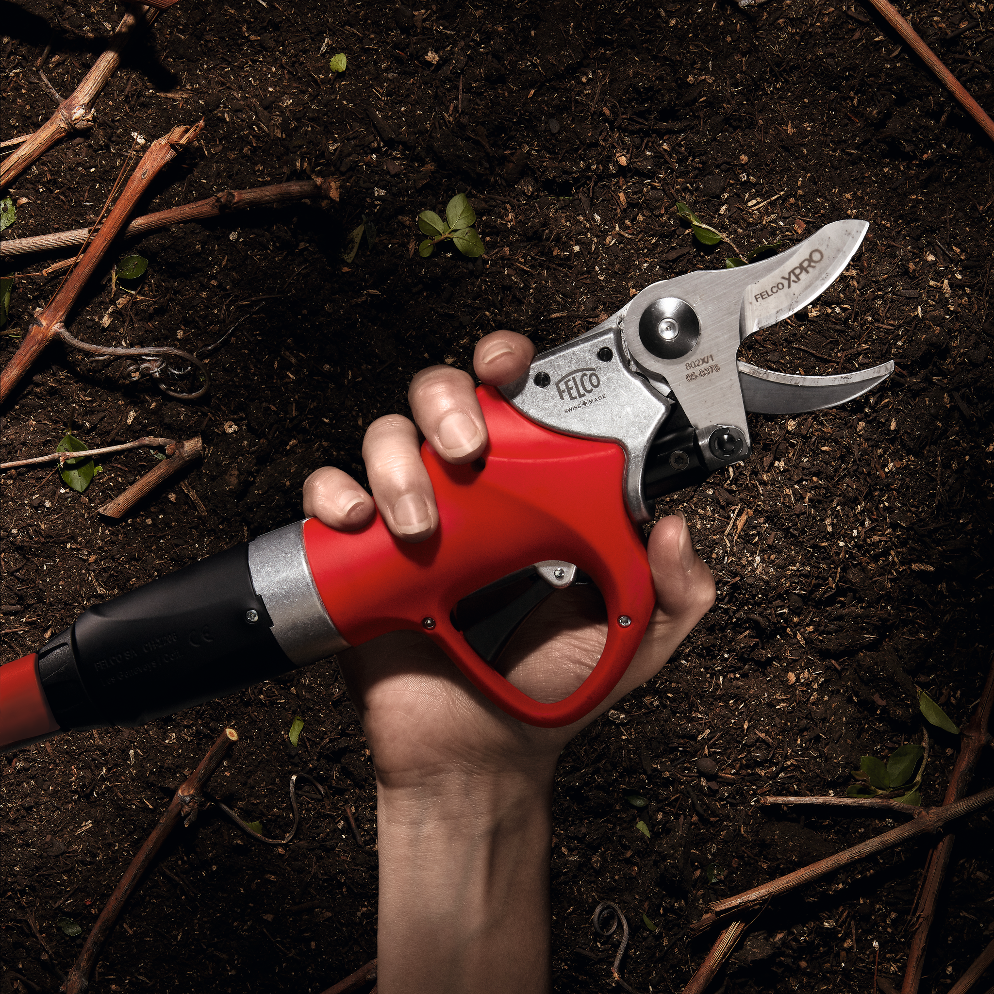 felco-802-elektrische-gartenschere-akku-30-mm-schnitt image 5