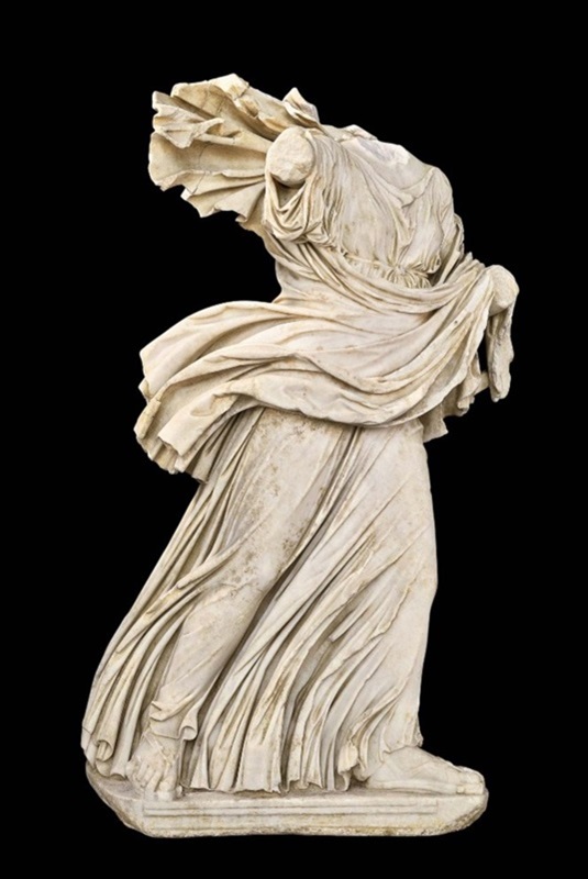 classic-garden-elements-niobide-chiaramonti-statue image 1