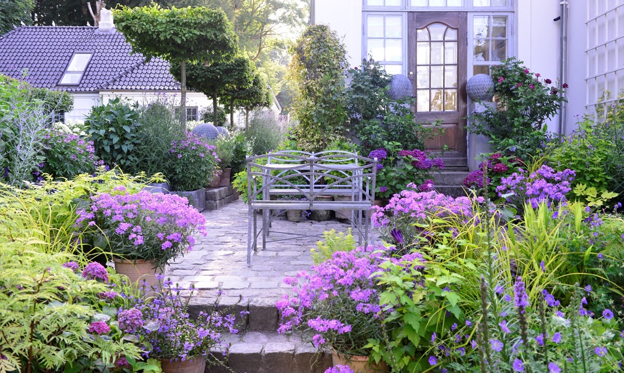classic-garden-elements-qube-podest-zink-sockel-grau-91cm image 7