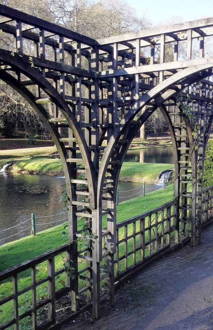 classic-garden-elements-st-fagans-laubengang-pergola-schwarz image 6