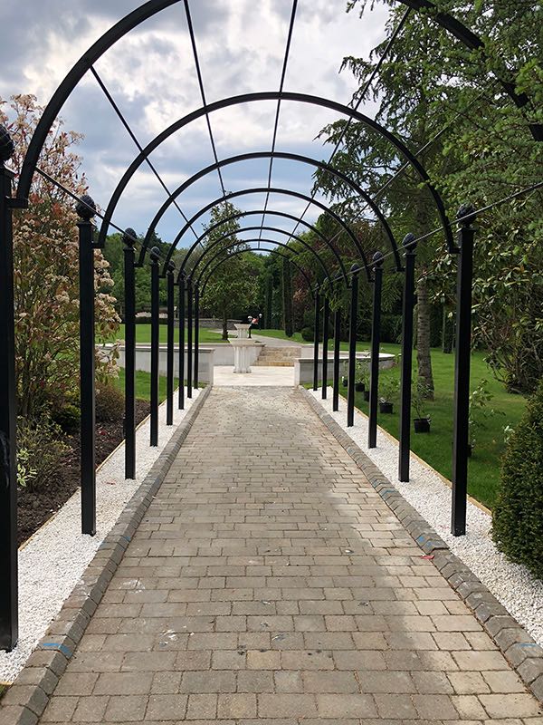 classic-garden-elements-st-albans-laubengang-metall-schwarz image 3
