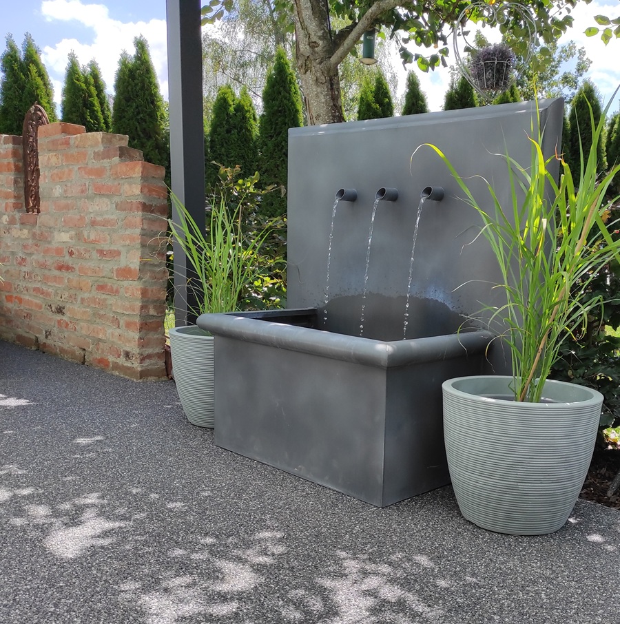 classic-garden-elements-trentiner-brunnen-zink image 7