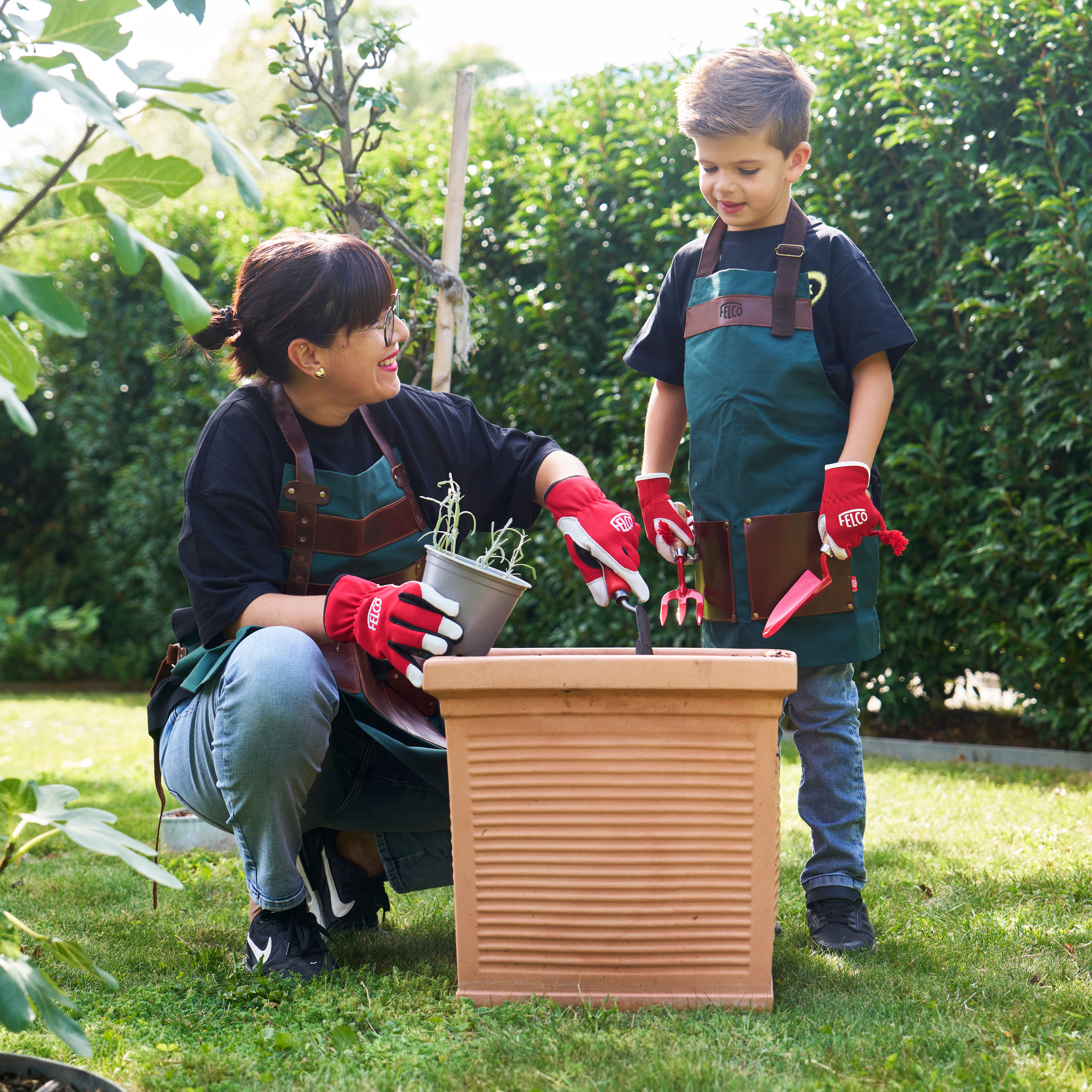 felco-470-kids-kindergartenschere-gartenschere-kinder image 5