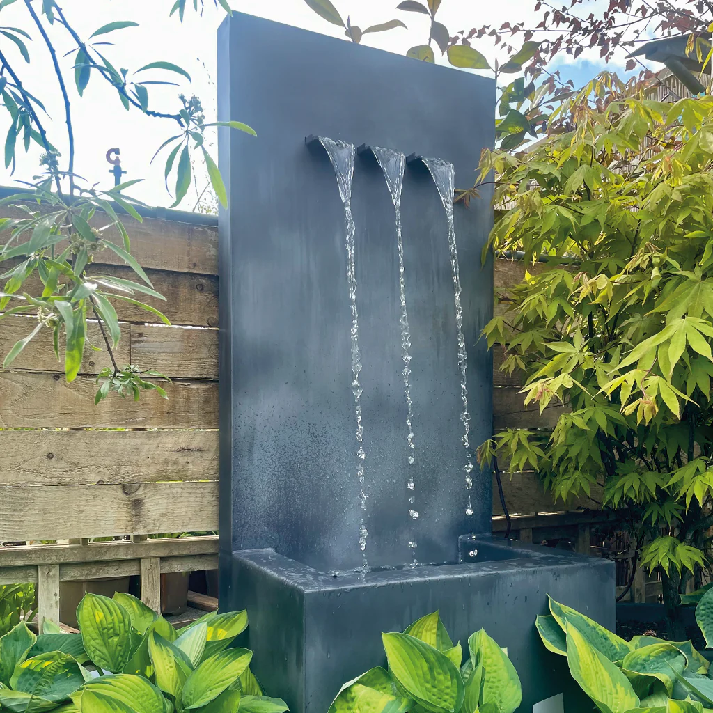 classic-garden-elements-veneto-gartenbrunnen-zink-mit-pumpe image 2