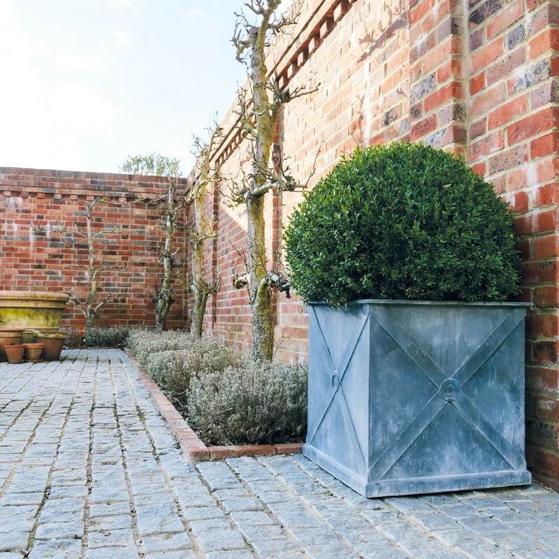classic-garden-elements-mayfair-pflanzk-bel-zink-70x70-cm image 3