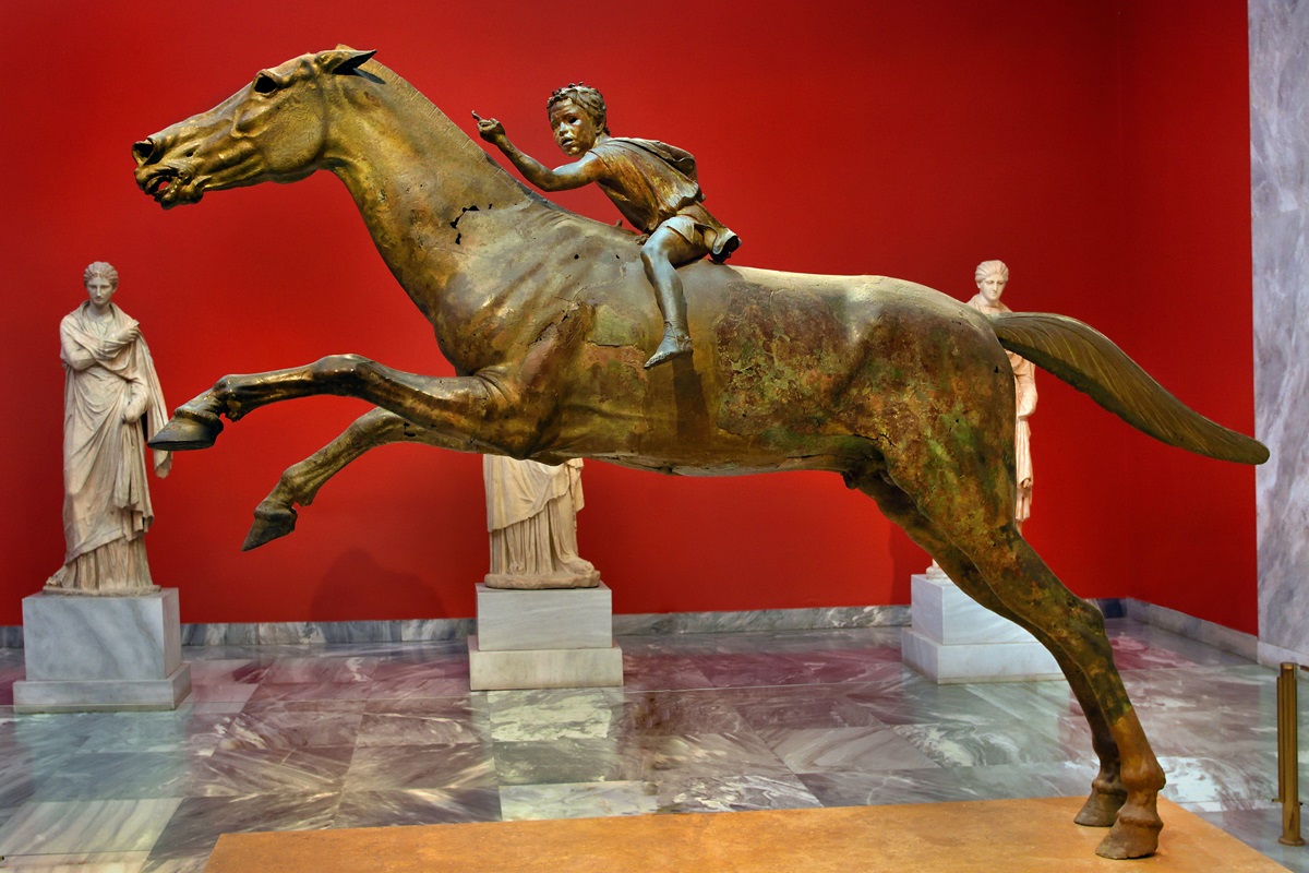 classic-garden-elements-reiter-kap-artemision-statue-bronze-antik image 2