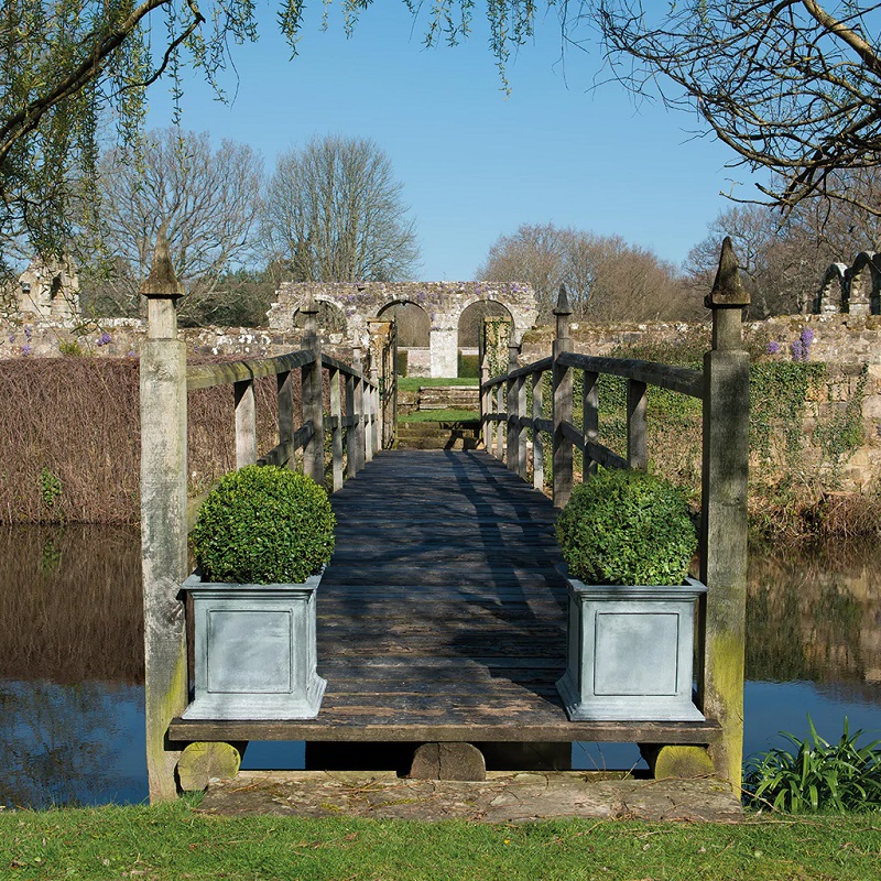 classic-garden-elements-englischer-pflanzk-bel-metall-grau-zink-patina image 3