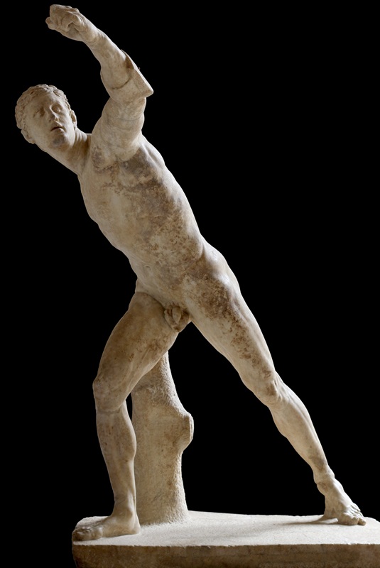 classic-garden-elements-borghesischer-fechter-statue-bronze image 1