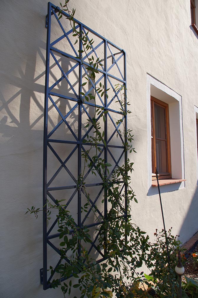 classic-garden-elements-ravenna-metallspalier-wand-100x200-schwarz image 7