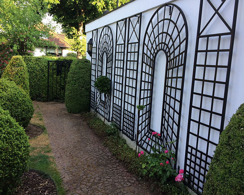 classic-garden-elements-croome-treillage-rankgitter-schwarz-3-teilig image 4