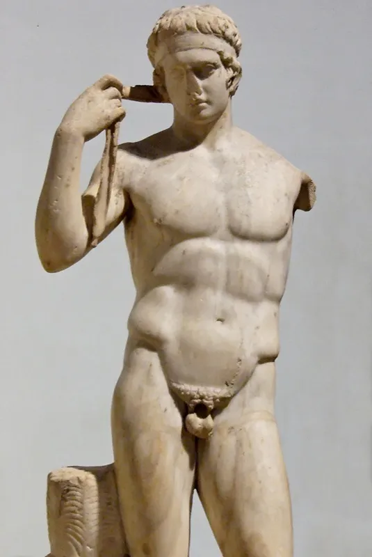 classic-garden-elements-diadumenos-farnese-antike-statue-lebensgro image 1