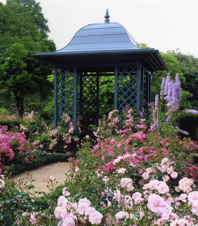 classic-garden-elements-wallingford-gartenpavillon-metall-schwarz image 1