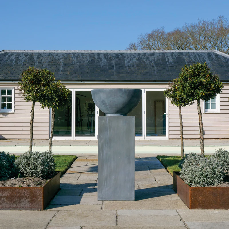 classic-garden-elements-qube-podest-zink-sockel-grau-91cm image 2
